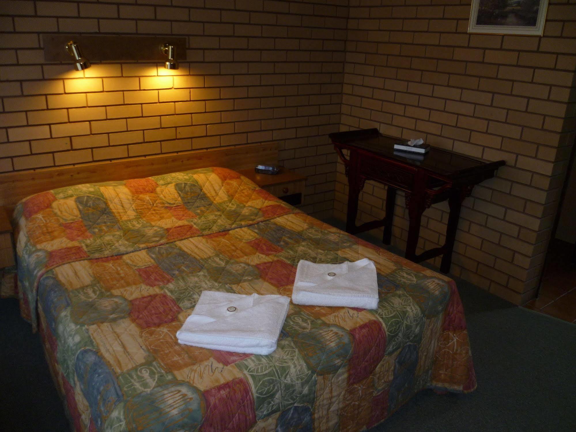 Birch Motel Tocumwal Previously Known As Kanimbla Motor Inn Eksteriør bilde