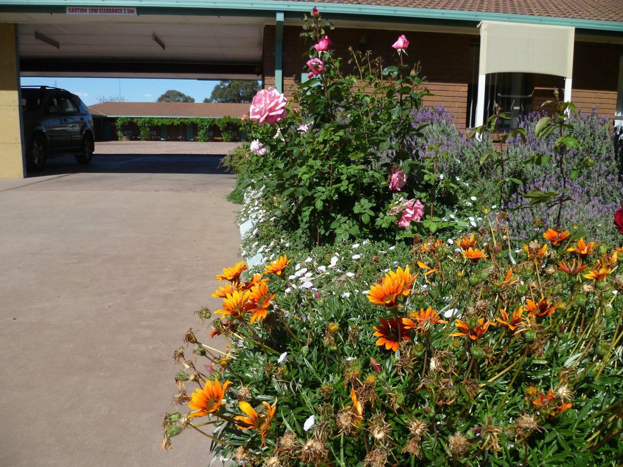 Birch Motel Tocumwal Previously Known As Kanimbla Motor Inn Eksteriør bilde